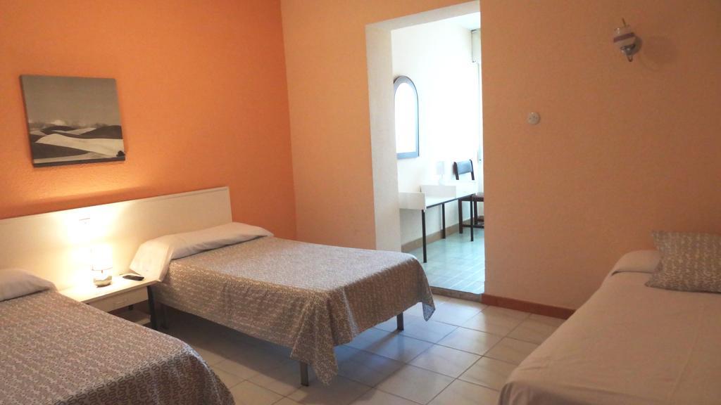 Hostal Isla Playa מראה חיצוני תמונה
